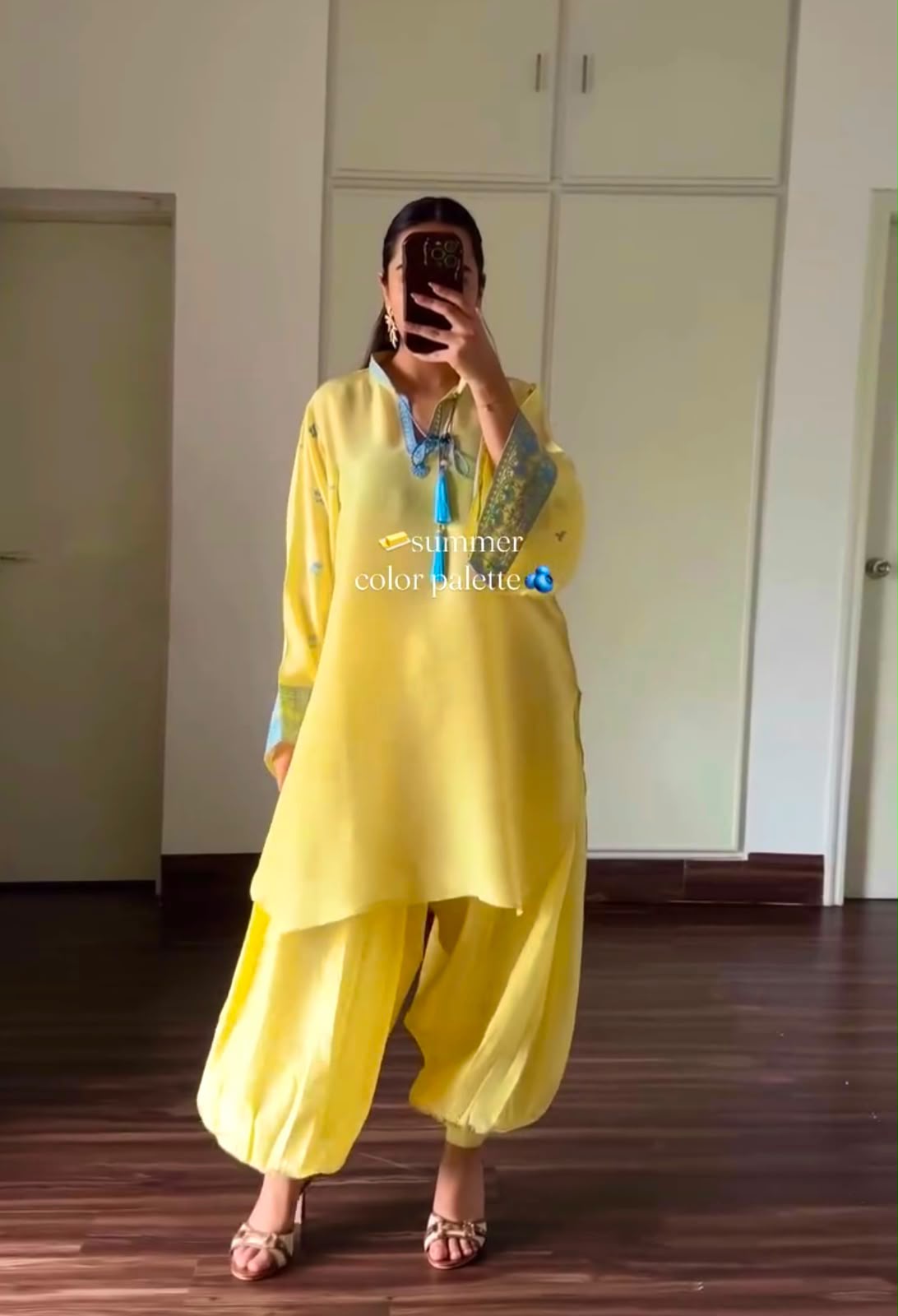 Designer Pure Crepe Silk Kurti Set with Balloon Pants & Organza Dupatta