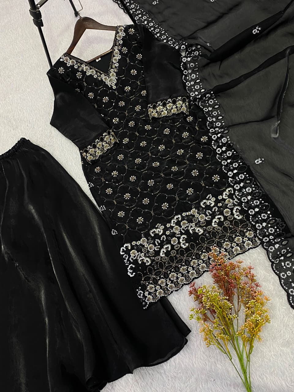 Fendy Silk Beads & Sequins Embroidered Kurti & Plazzo Set with Cut-Work Dupatta